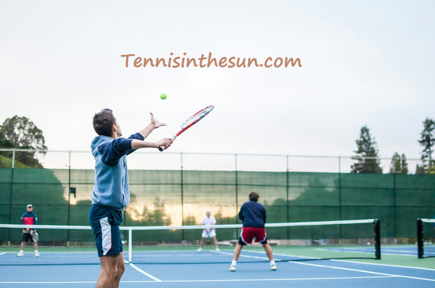 tennis in the sun